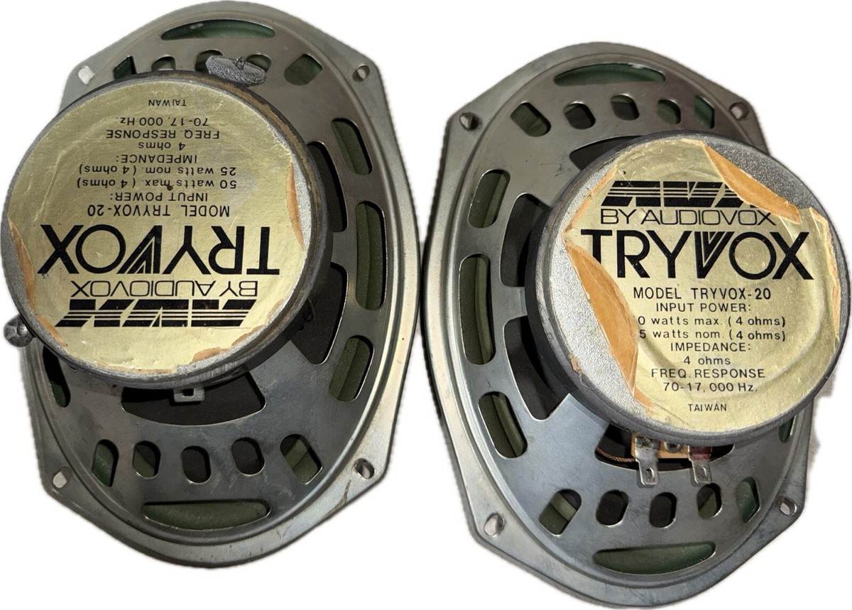 Vintage Audiovox model Tryvox 20 magnet speaker system 6