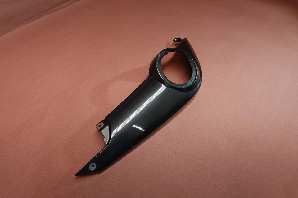 Carenado trasero derecho BMW F800 F800GT 2013-2016 46627678608 Foto 2 de 4