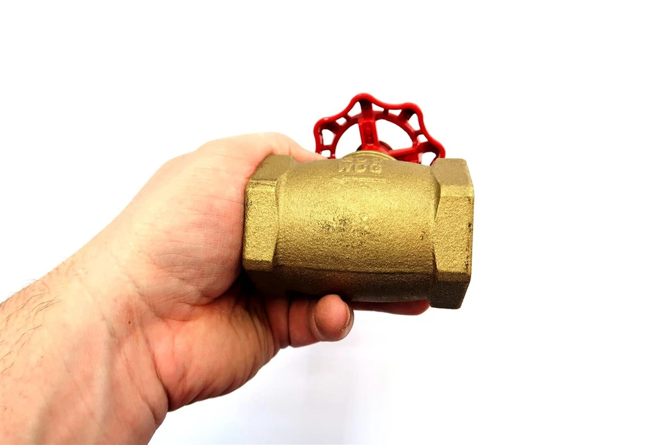 New LANSDALE GLOBE VALVE 1 1/2" Brass 200 PSI WOG threaded 1.5" - Image 4 of 4