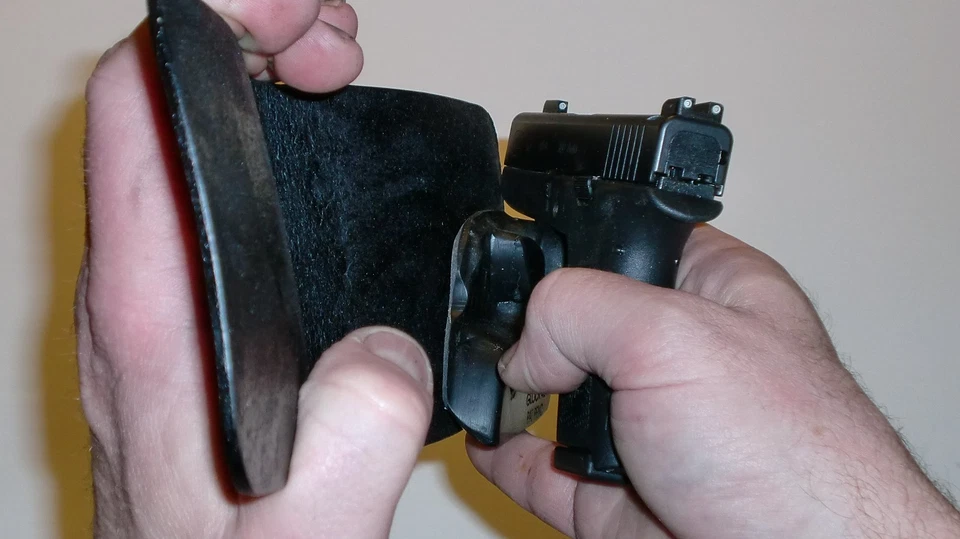 Kevin's Wallet/Pocket Holster - Glock 42 - Image 4 of 4