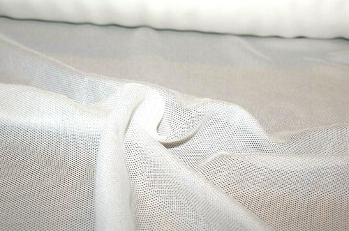 1m NATURAL WHITE Stretch Netting Mesh Mid Weight Fabric by the Metre - Picture 2 of 3