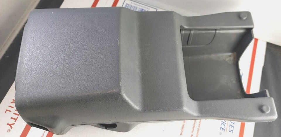 OEM 87-96 Mitsubishi Mighty Max Dodge Ram 50 Pickup Truck Steering Column Cover Foto 4 de 4