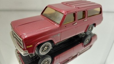 Kim's Classics No 3 Chevrolet CIO Suburban Red Metallic 1:43 Fair Very Rare