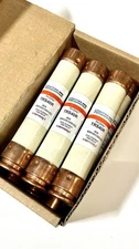 LOT of 10 FERRAZ SHAWMUT  TRS40R Tri-Onic Time Delay Fuses 40 Amp 600v