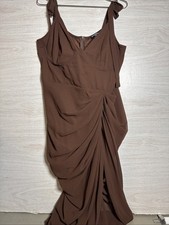 brown v-neck midi dress from PrettyLittleThing Plus collection Underwire Sz 14
