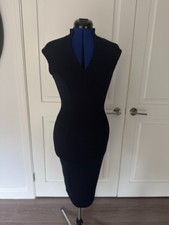 Alexia Admor knee length dress in dark blue. Size XS. Stretch