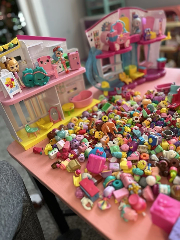 Shopkins Figuras Comida Muñecas Muebles Pequeños Lugares Felices Enorme Lote de 400+ Foto 4 de 4