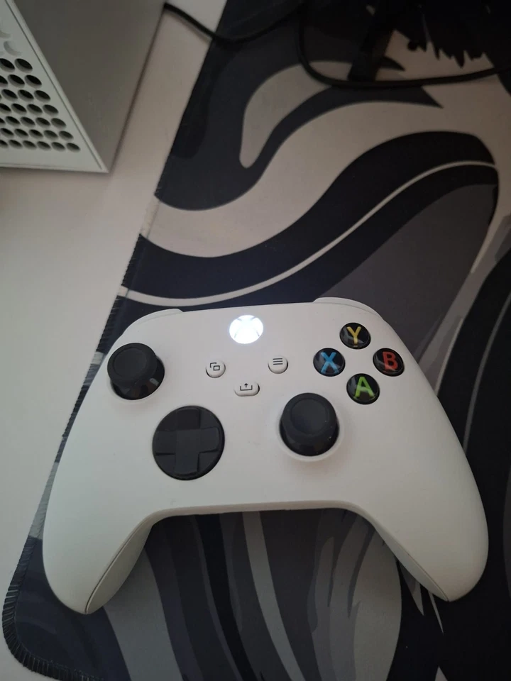 Microsoft Xbox Series X Digital Edition, Foto 3 von 3