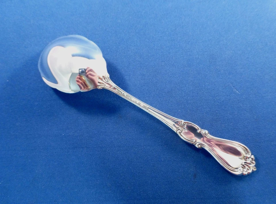 CUCHARA(S) DE AZÚCAR ESTERLINA REINA ELIZABETH I-TOWLE Foto 2 de 4