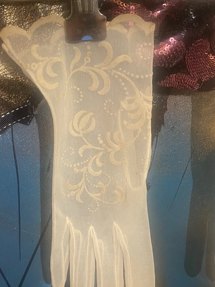 Guantes My Joy amarillos transparentes vintage años 50 de nailon británico Foto 2 de 4