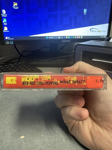 Red Hot Chili Peppers What Hits!?Cassette, Oct-1992, EMI, Pre-Owned - Picture 2 of 6