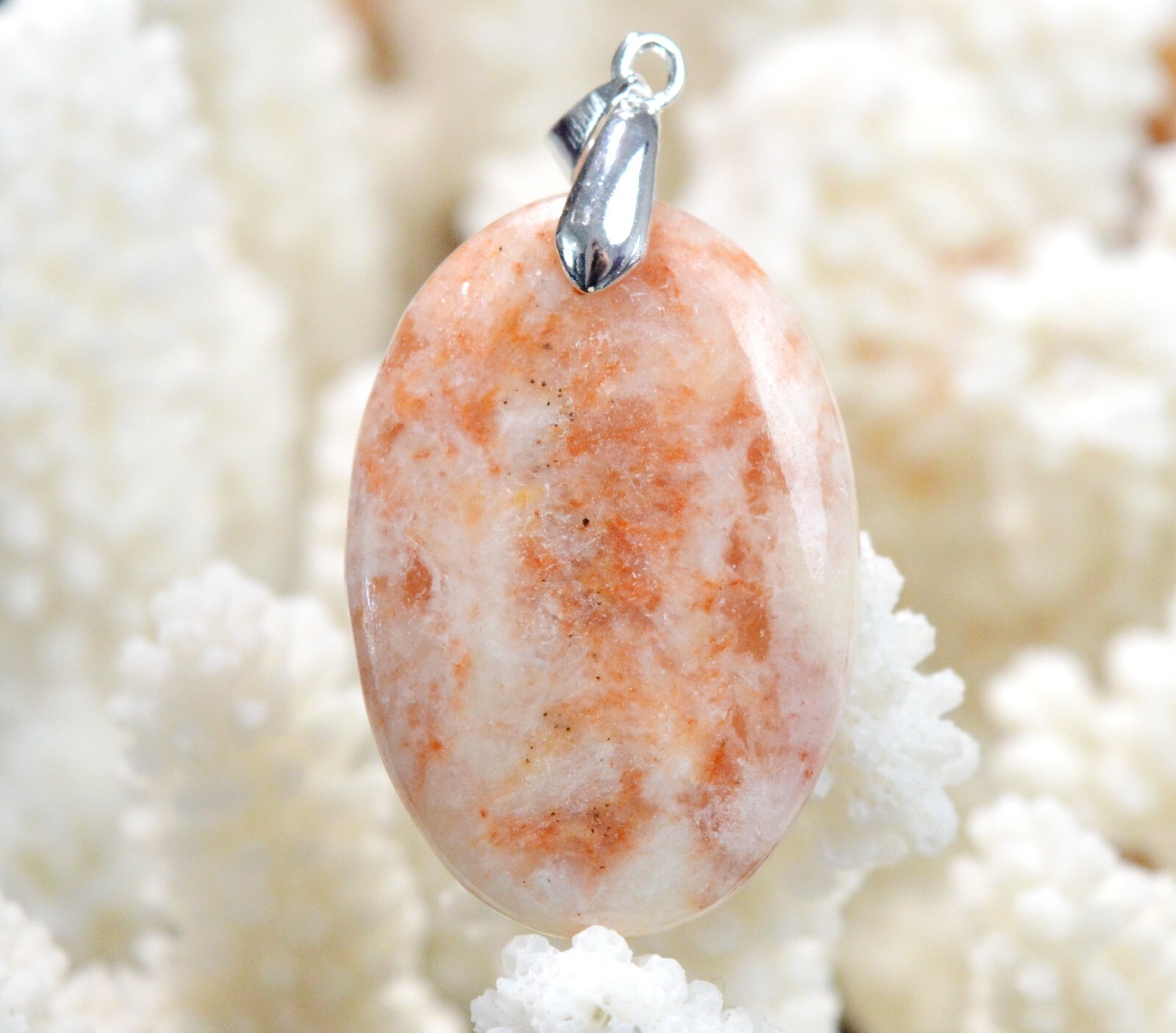 Pendentif en quartz fraise d'Afrique du Sud, cabochon en pierre naturelle de 57 carats unique