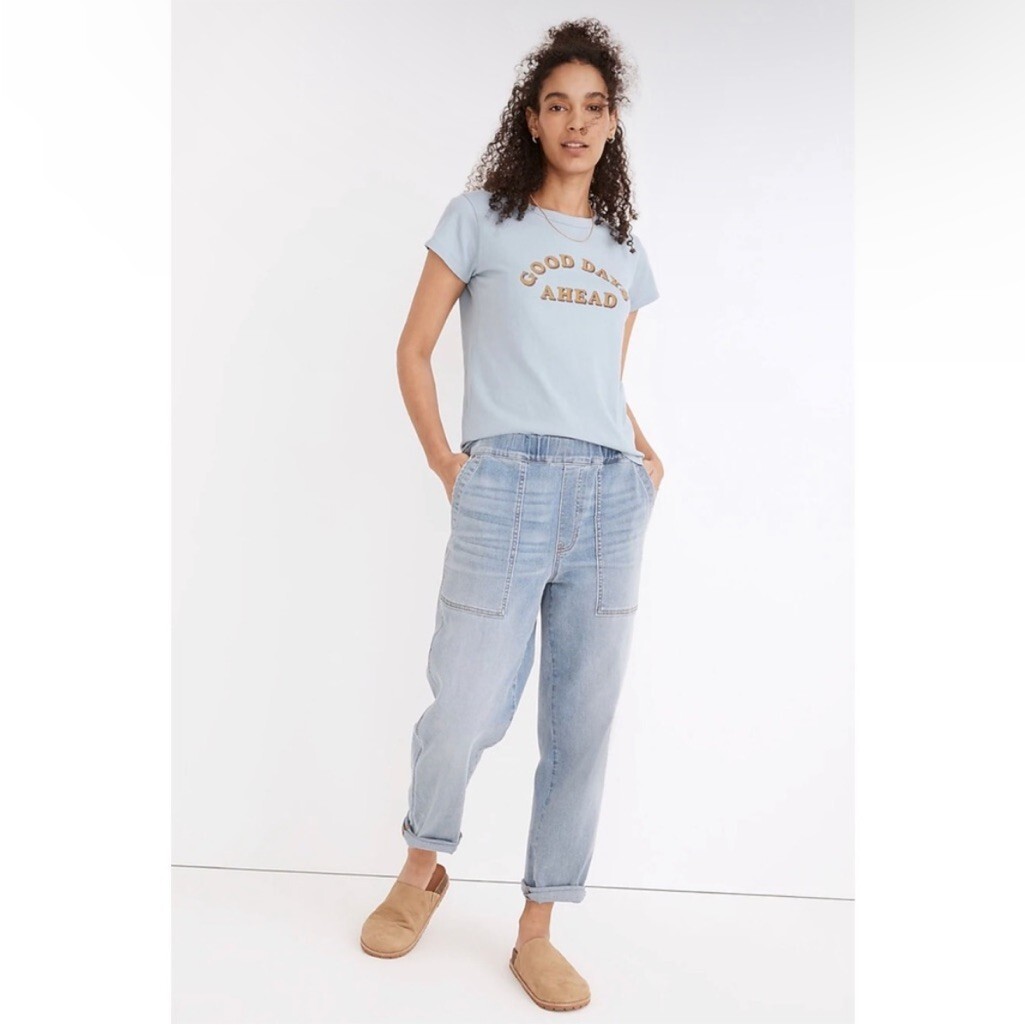 Madewell Pull-On Relaxed Jeans in Lisford Wash