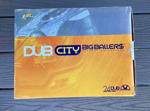 JADA BIG BALLER$ 1/18 DUB CITY WHITE CHEVY SUBURBAN W/ SILVER GRAPHICS 63152 F/S - Picture 16 of 20