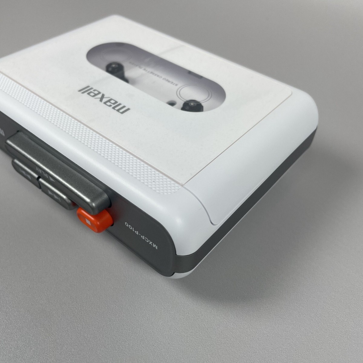 maxell MXCP-P100 Portable Cassette Player White MXCP-P100WH from