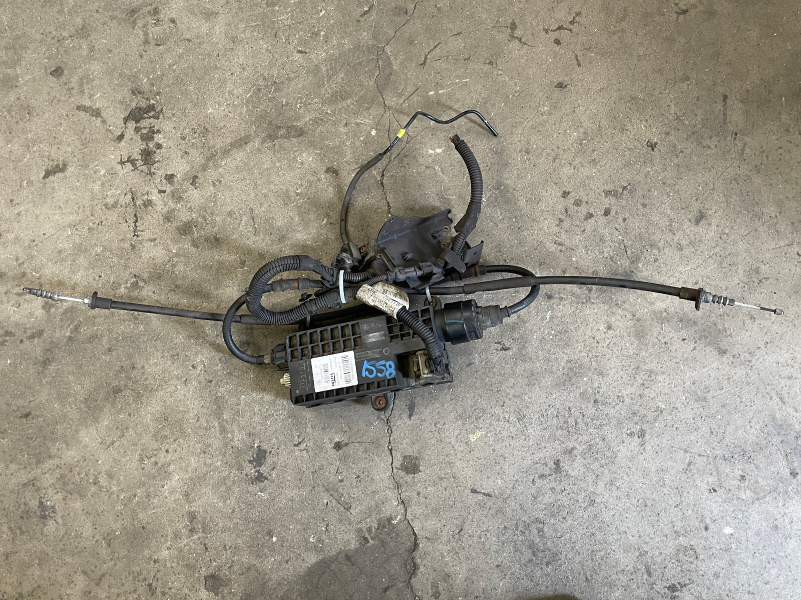 14 15 16 17 Maserati Ghibli S Emergency Electric Parking Brake Actuator 1558 OEM