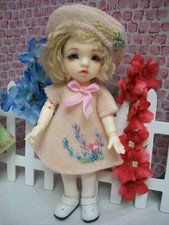 Wardrobe Pattern for 6", 8" Doll Felt and Hanky Dresses, Jackets, Hats, 