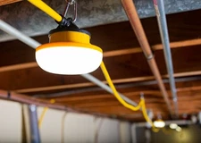 Bergen Industries 50 ft 18/2 SJTW Temporary Work Light Stringer with 5 Lights