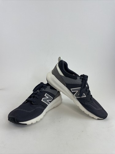 New Balance 009 Womens Size 8 B Black 