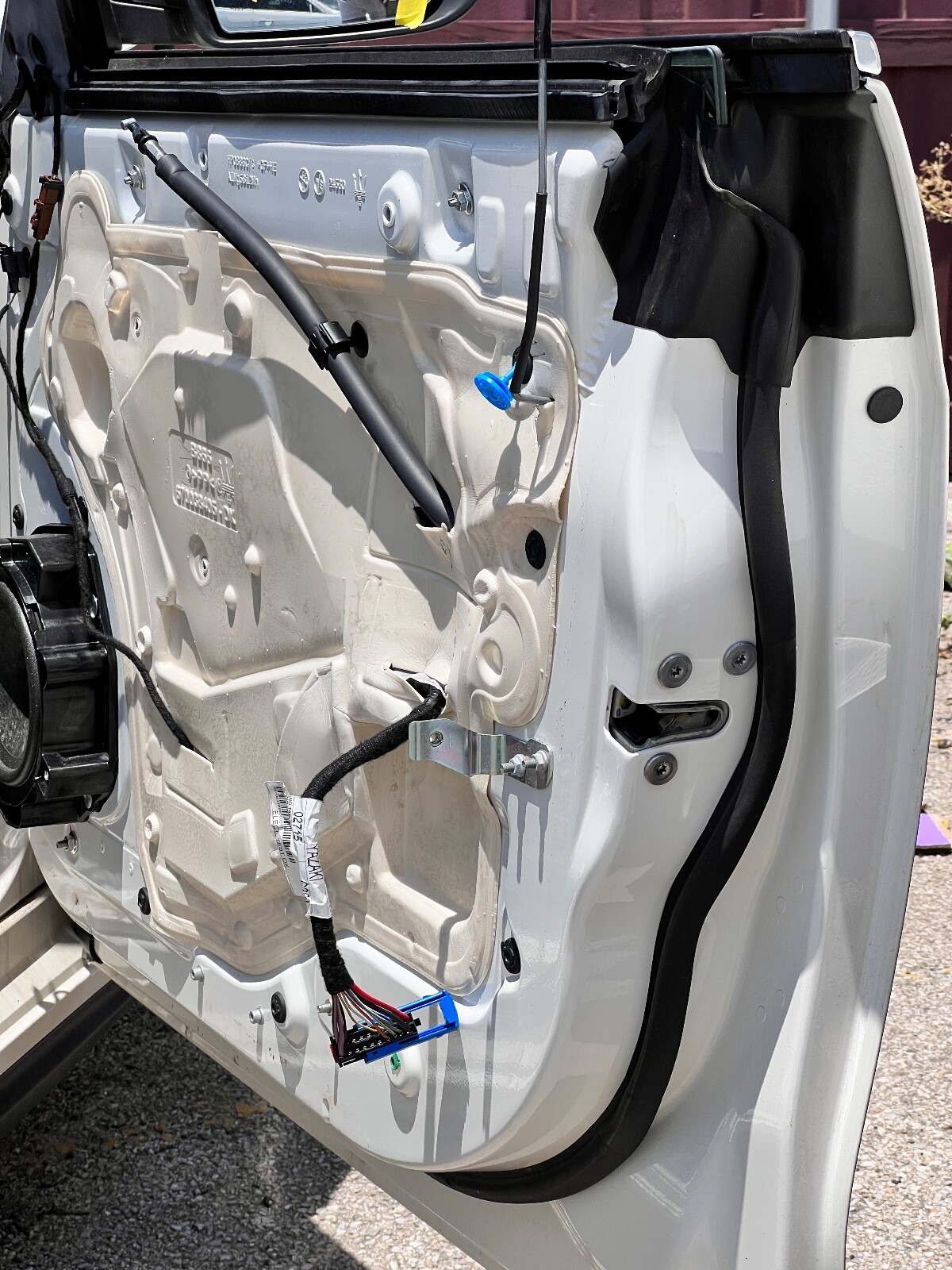 2014-2020 MASERATI GHIBLI M157 PASSENGER RIGHT FRONT DOOR SHELL WHITE OEM