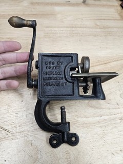 Clean Cut Cast Iron Pinker Pinking Machine Cutter Fabric Leather South Richland
