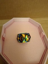 Swarovski Curiosa Ring Size 52 UK L, L1/2 52mm Green/purple Iradescent