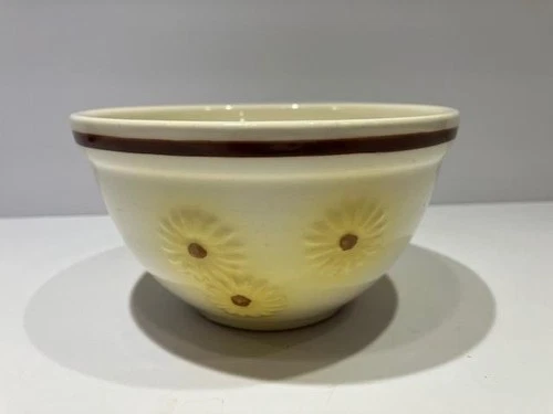Vintage 1950's Hull Sunflower Mixing, Cereal, Or Salad Bowl 5.5"