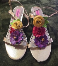 Betsey Johnson Adde Floral Block Heel Sandals Rose Gold Womens Size 9