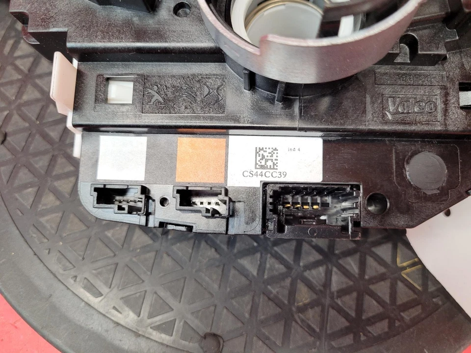 PEUGEOT 308 INDICADOR LIMPIAPARABRISAS COLUMNA DIRECCIÓN INTERRUPTOR TALLOS 2014 Foto 2 de 4