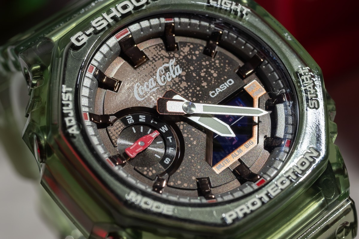 CASIO G-SHOCK GA-2100CC-3AJR ANALOG-DIGITAL 2100 Series Coca-Cola