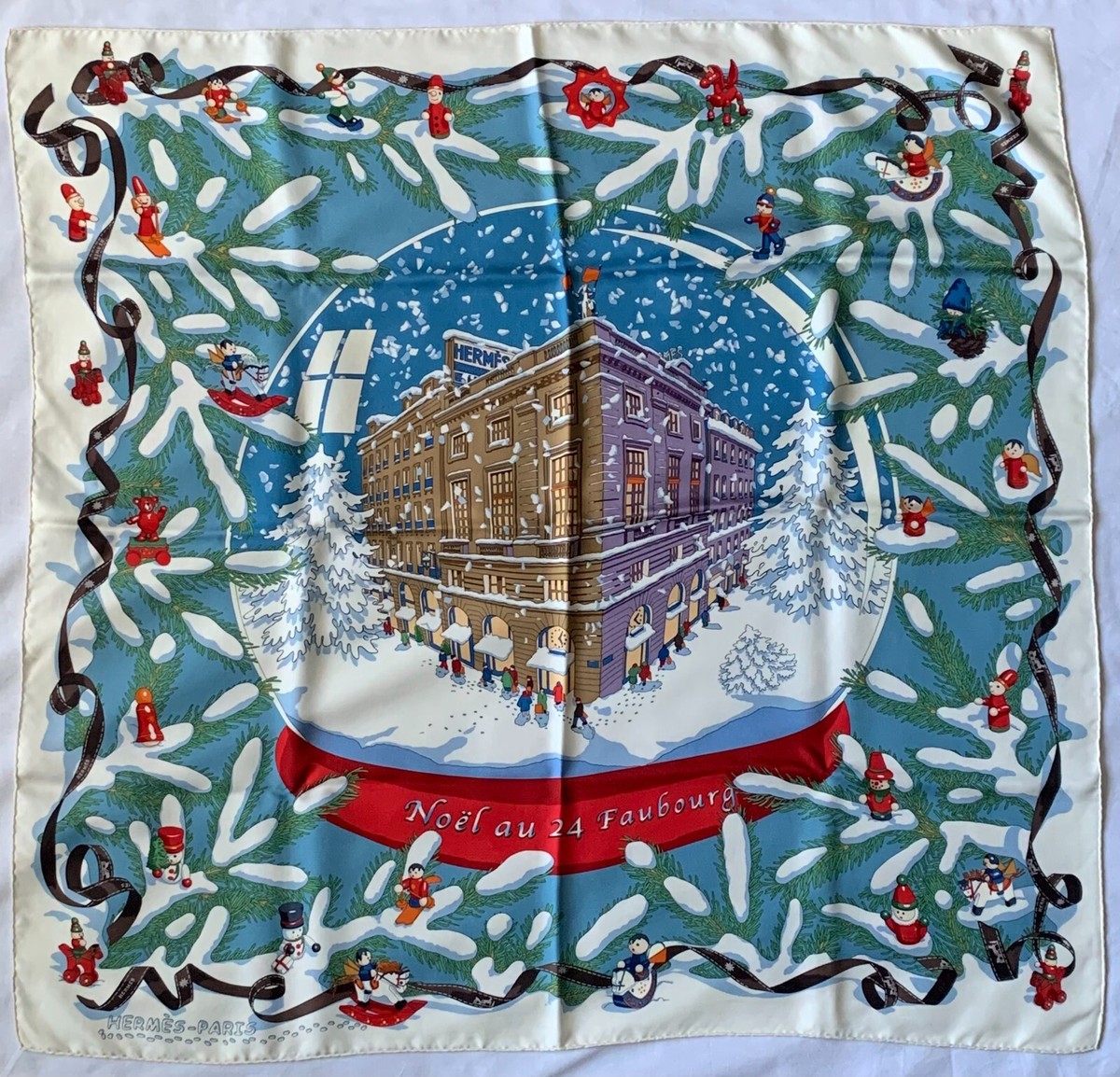 Hermés Silk Scarf 90 cm Noel au 24 Faubourg Winter 2004. | eBay Hermés Silk Scarf 90 cm Noel au 24 Faubourg Winter 2004. | eBay