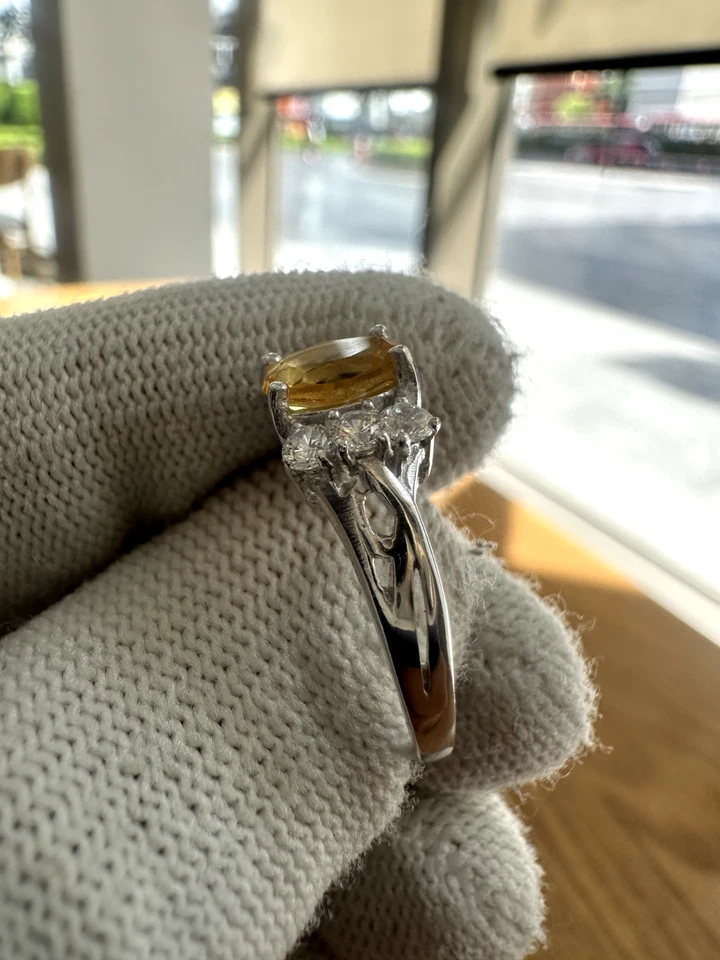 Elegant November Birthstone Citrine Ring in 925 Silver  - Image 2 of 4