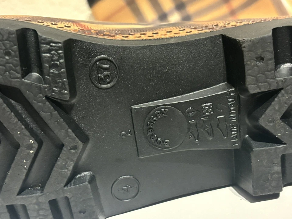 Burberry Botas 37 Haymarket Alto Lluvia Goma Clásico Nova Check 4 Reino Unido Italia Foto 3 de 4