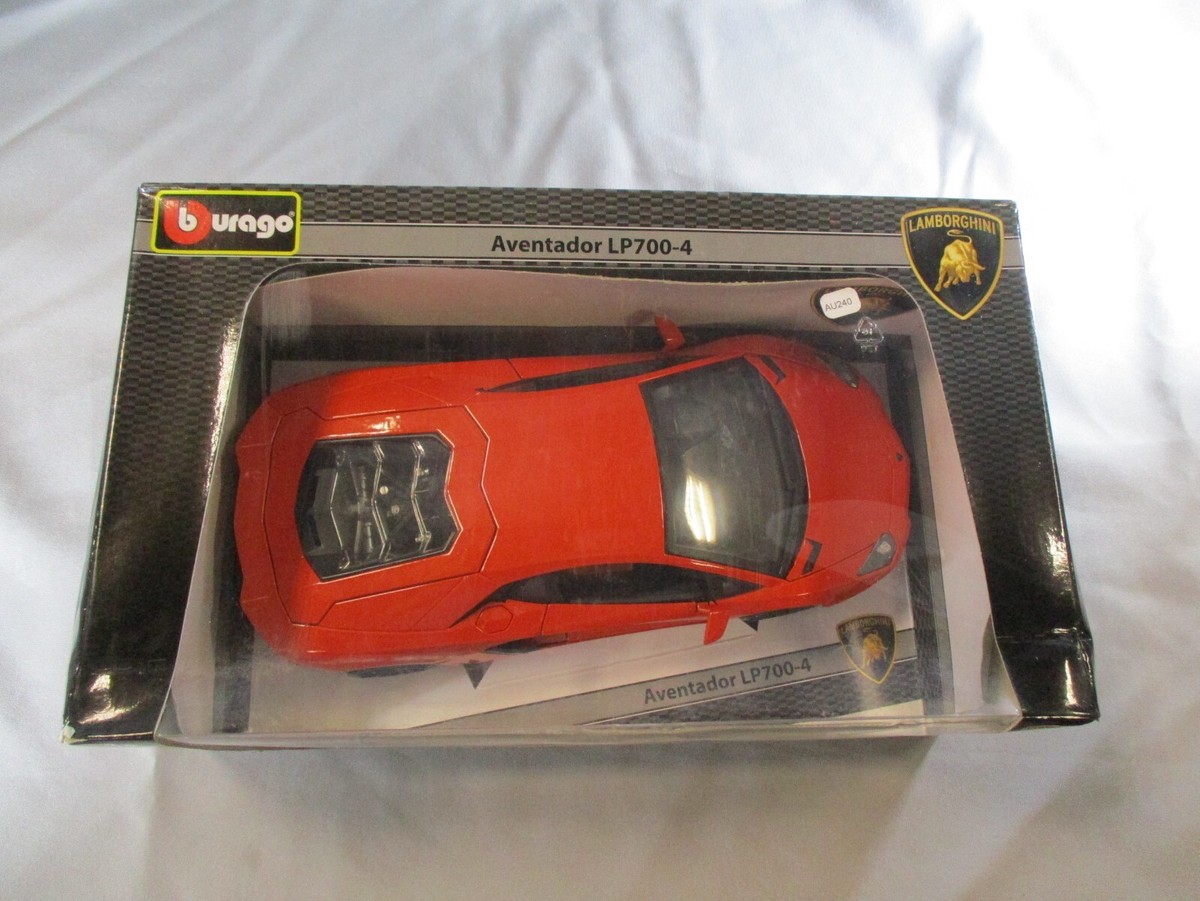 Bburago Plus Lamborghini Aventador LP 700-4 1:18 blue metallic - collector's mod (BB18-11033B) | Astra