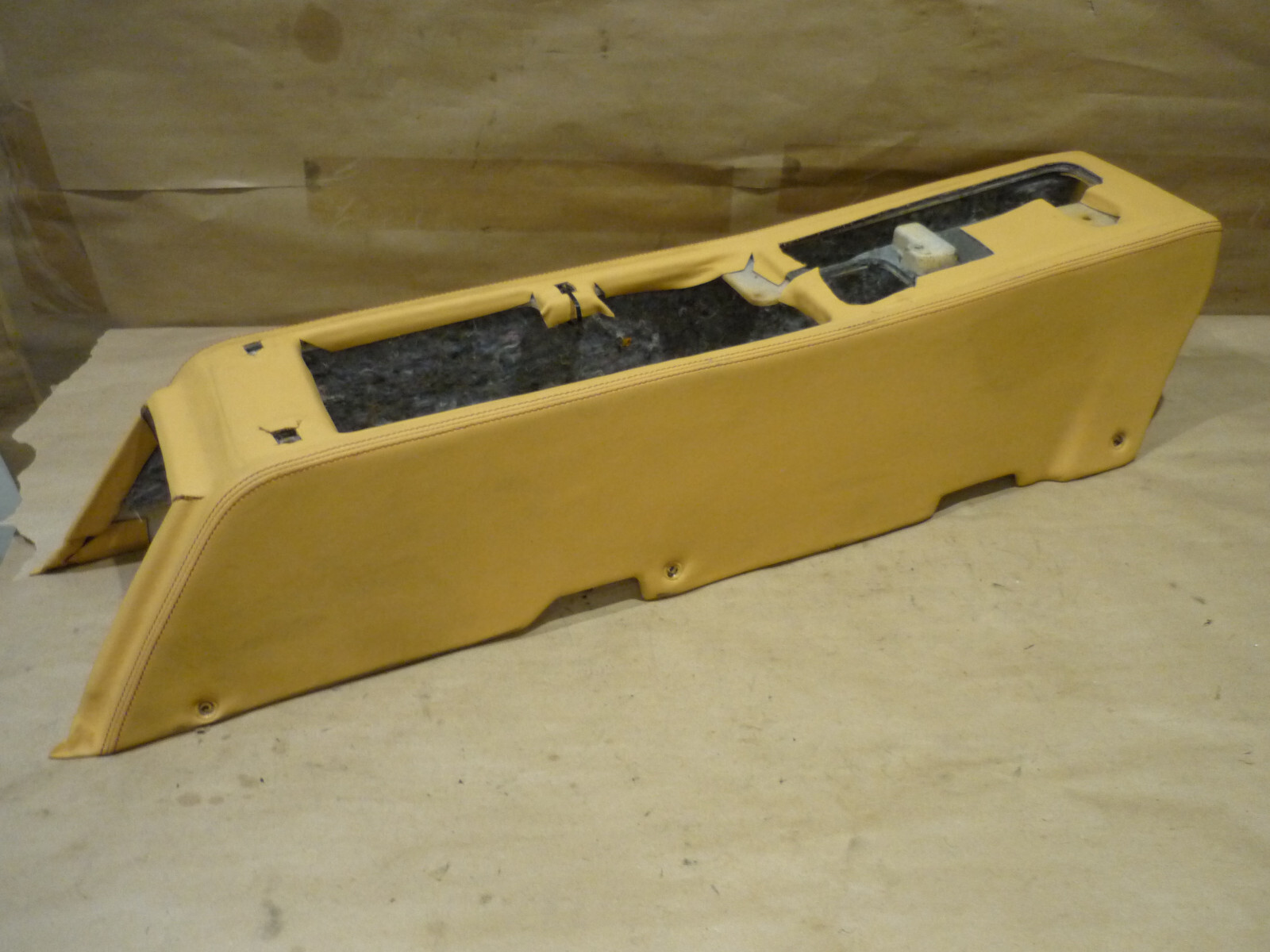 Ferrari 430 Coupe-Spider - Lower Tunnel Console Unit/ Beige-- P/N 68396405