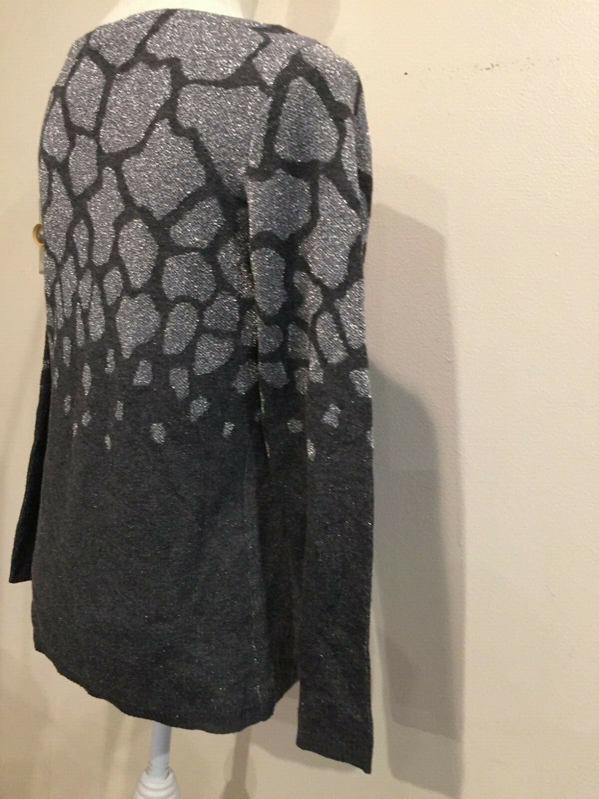 Ruby RD Sweater, Small, long sleeves, Silver & Gr… - image 5