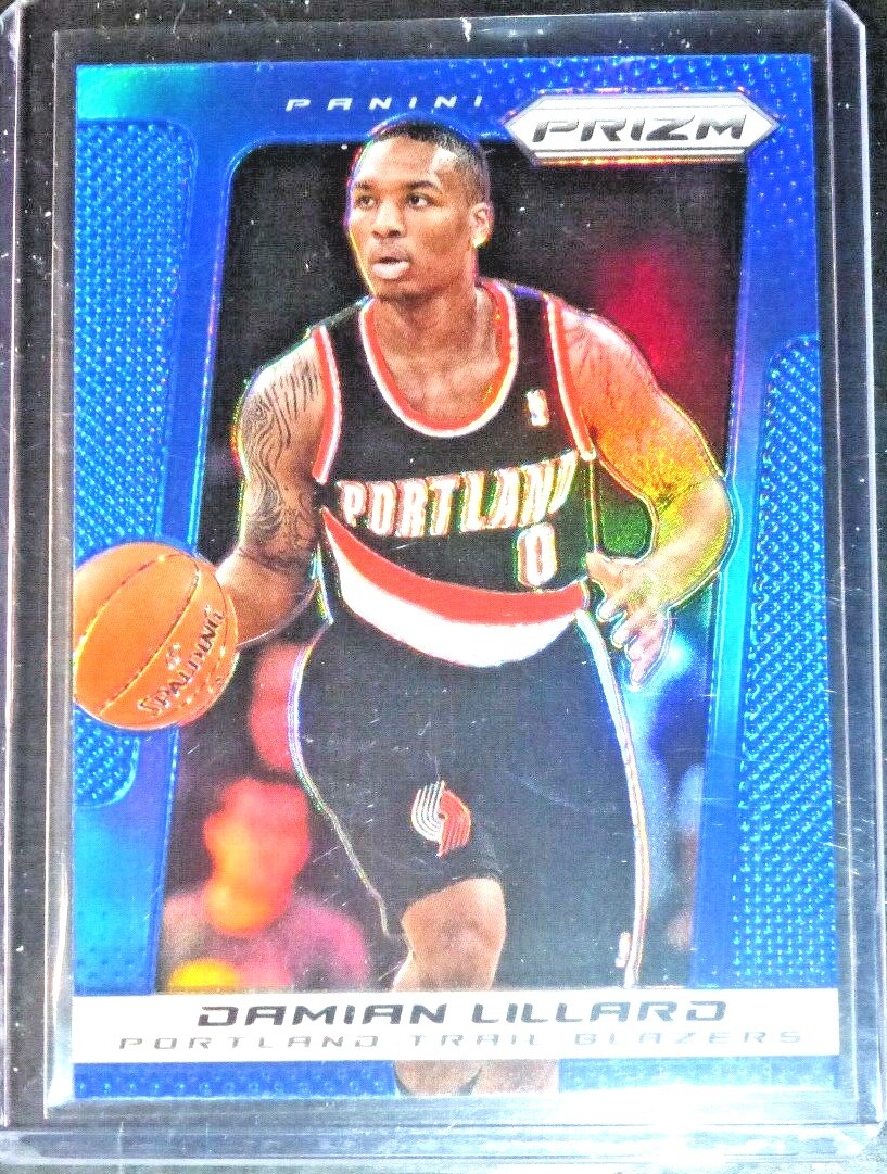 2013-14 Panini Prizm Damian Lillard #19 Portland Trail Blazers Blue Prizm SP