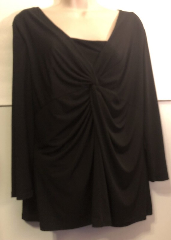 BRIGGS WOMENS TOP SIZE M/L  BLACK TIE KNOT PLEATED FRONT  TOP