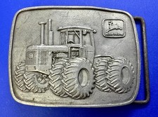 JOHN DEERE  CO. Agriculture Farm Tractor Vintage 1975 Promotional Belt Buckle