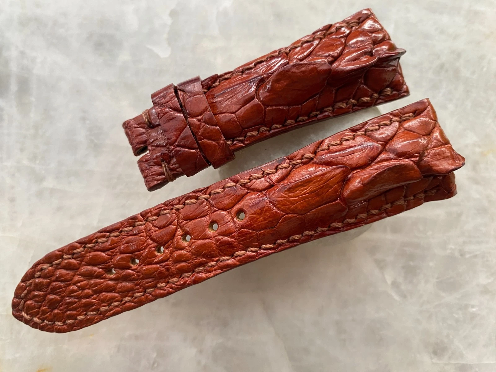 26mm/20mm Red Brown Alligator Crocodile Print Leather Watch Band