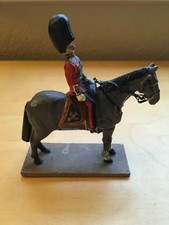 VINTAGE UNBRANDED UNIDENTIFIED THE DUKE OF EDINBURGH MOUNTED OFFICER