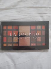 La Roc Pro Make up. The Bakery Box Eyeshadow and Highlighter Palette New sealed