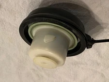 Saab Genuine OEM 9-3 9-5 93 95 Gas Cap Fuel Tank Filler 12779140