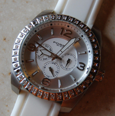 Fossil BQ-9368 Men's Watch Multi-Function Silicone Runs New Battery - 35% Off!