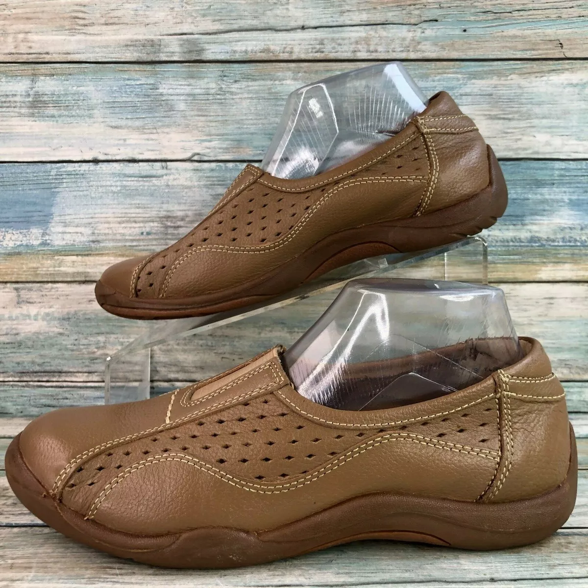Extra wide womens sales shoes hush puppies