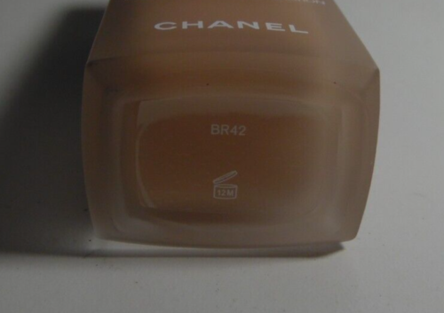 Chanel Ultra Ultrawear All Day Comfort Flawless Finish Foundation 1 fl Oz BR42 - Picture 4 of 6