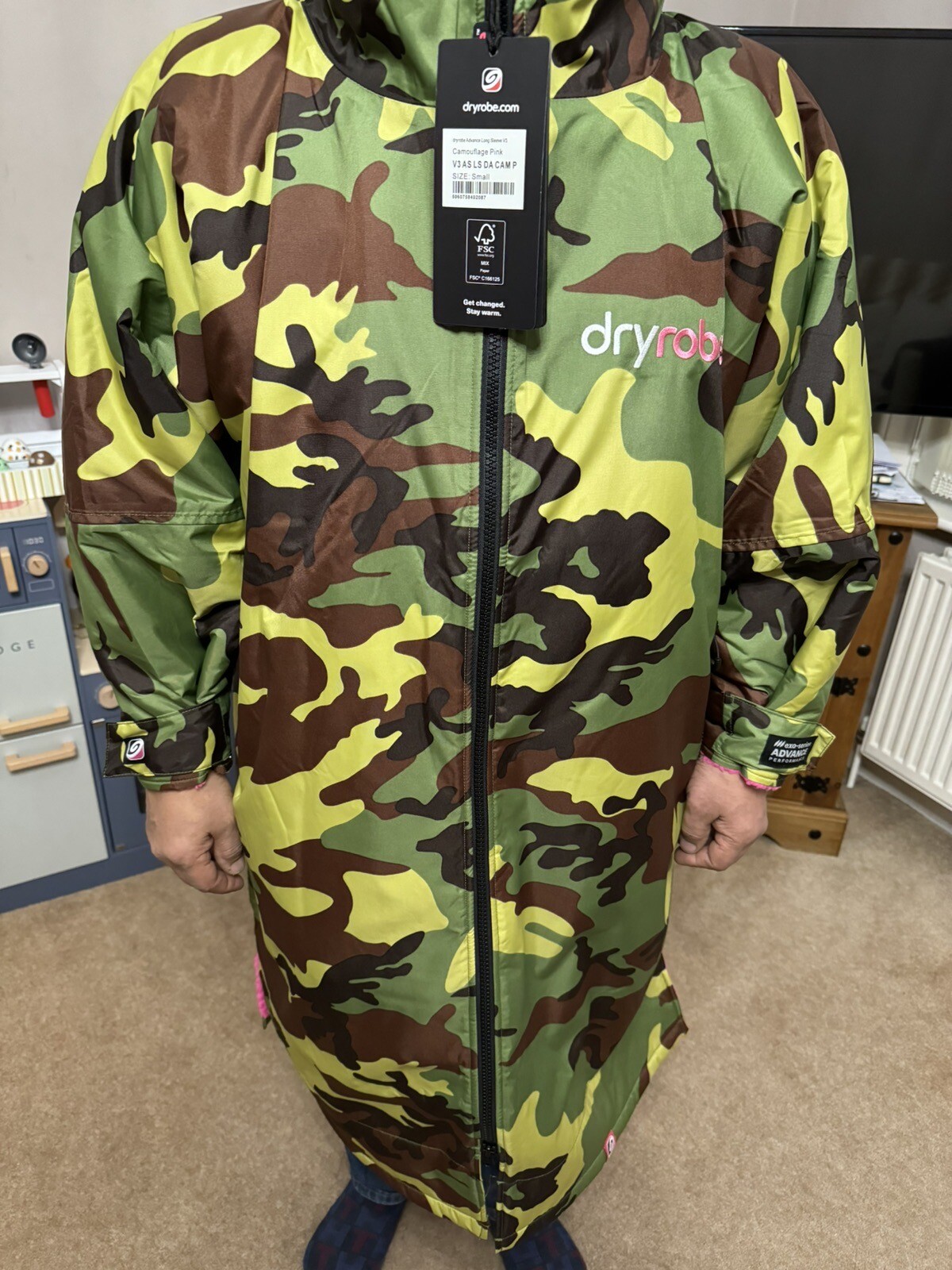 dryrobe Advance Long Sleeve CAMO PINK Waterproof Jacket Coat Medium Dry Robe eBay