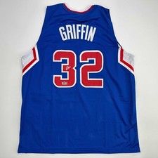 Blake Griffin Cards, Rookie Cards and Autographed Memorabilia Guide 6