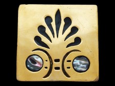 LA10107 NOS 'VINTAGE 1970s SOUTHWESTERN DESIGN ARTWORK SOLID BRASS BUCKLE