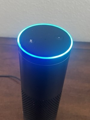 Amazon Echo (1st Generation) Smart Assistant - Black , RE78VS.